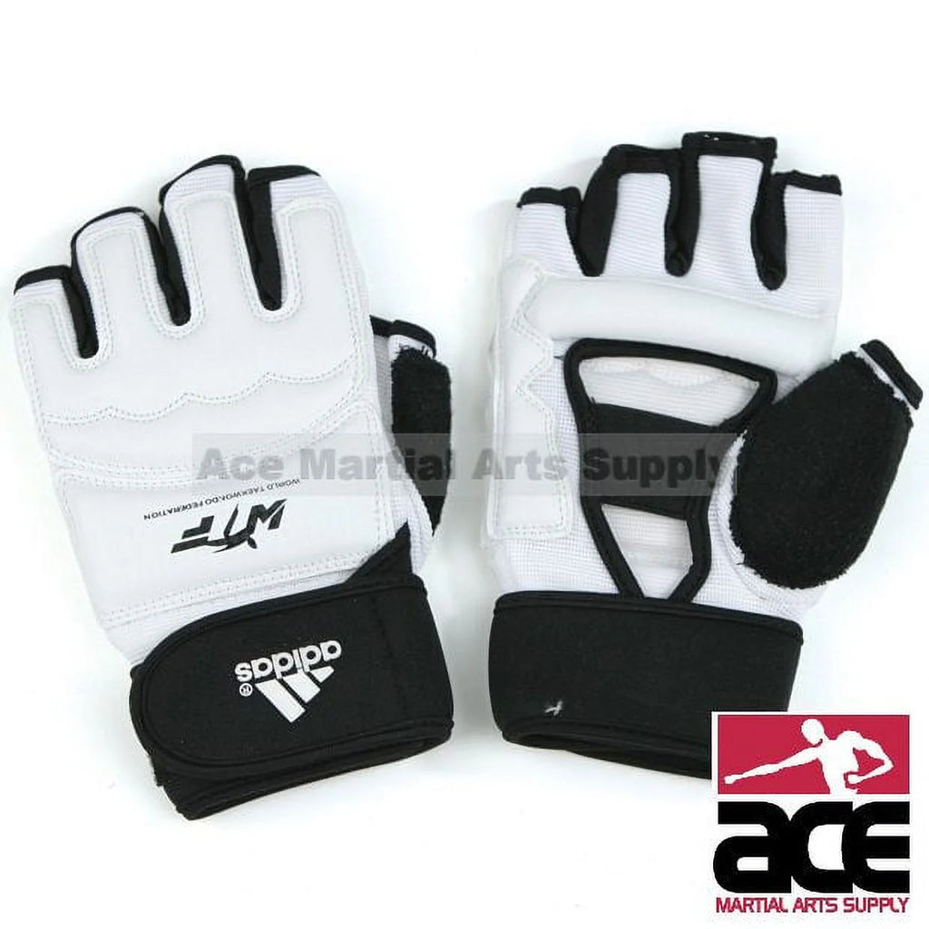 Taekwondo Glove W24702