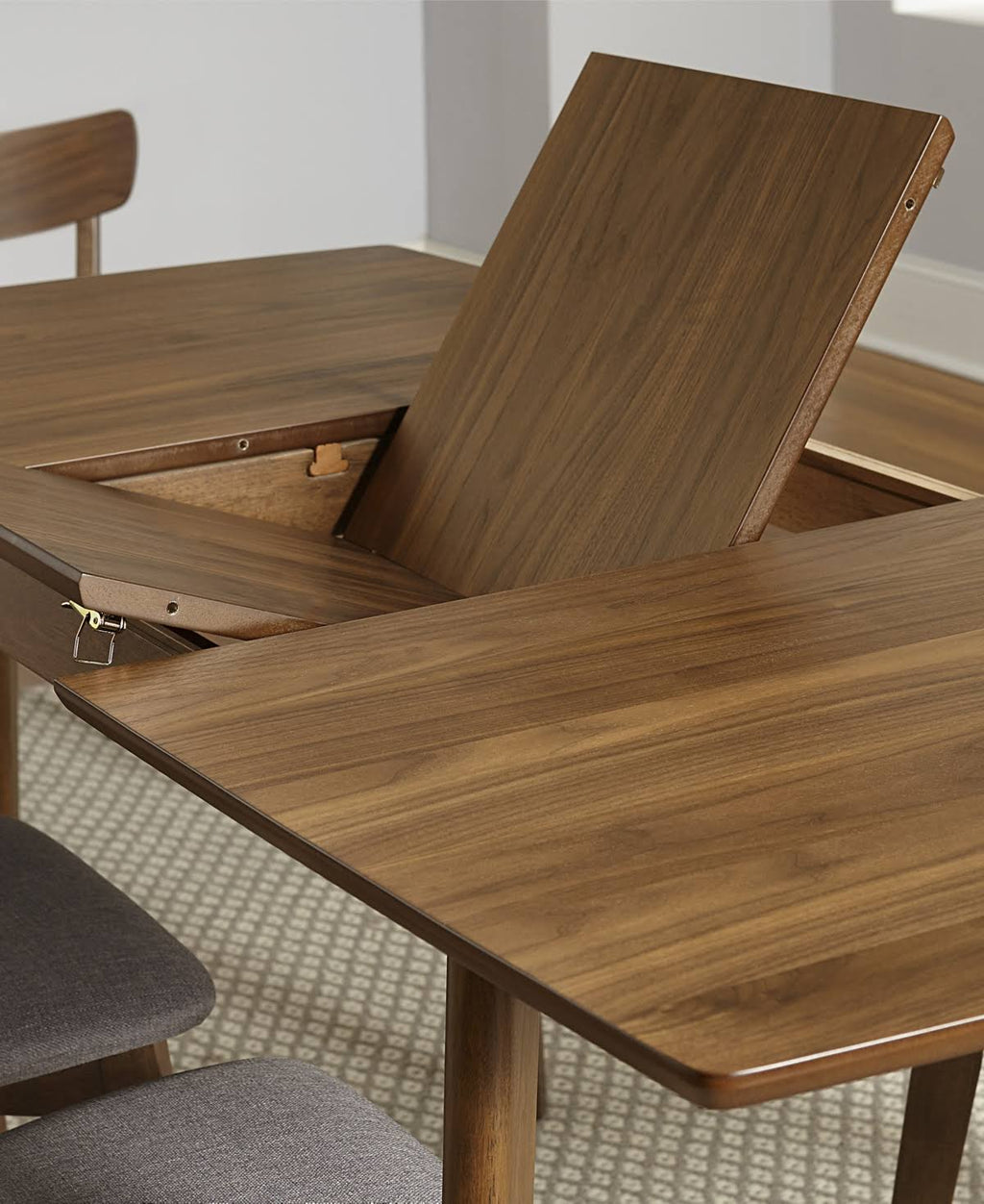 Walnut Butterfly Table O48165