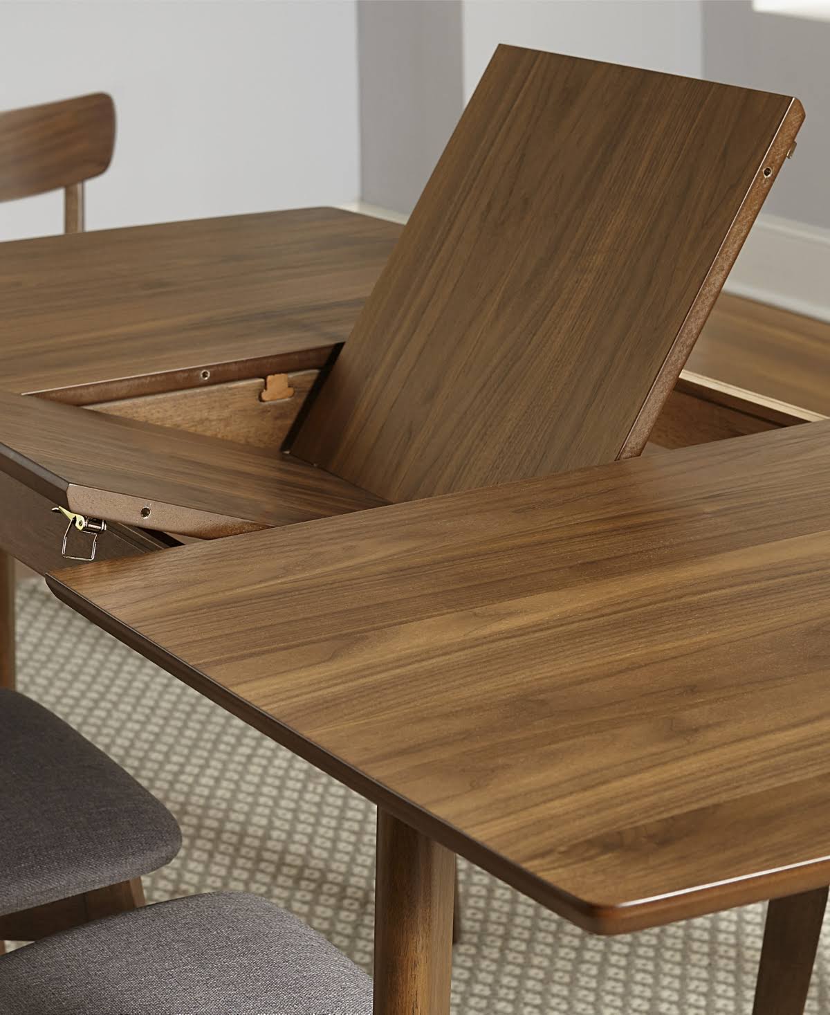 Walnut Butterfly Table O48165