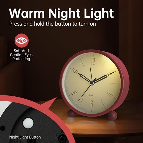 Green Analog Alarm Clock with Night Light C816533