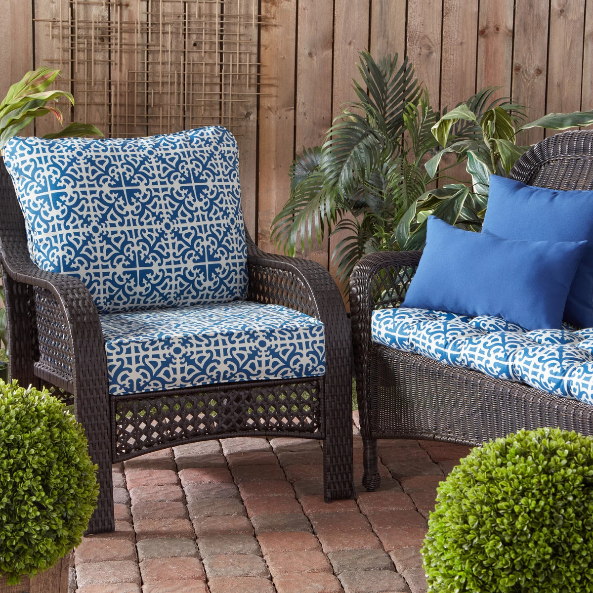 Indigo Lattice Outdoor Deep Seat Cushion Set Q844834
