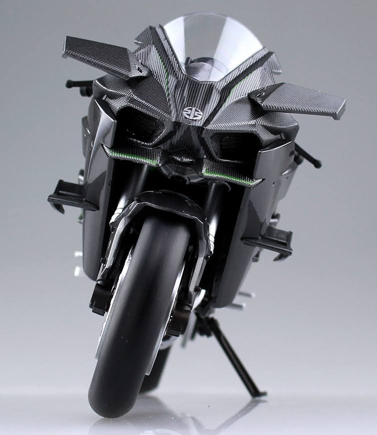1/12 Scale Kawasaki Ninja H2R Finished Model Y985