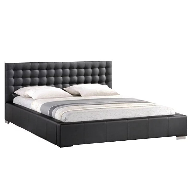 3 Piece Bedroom Set with Queen Platform Bed and Set of 2 Nightstand in Black F44327